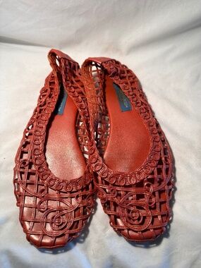 Vintage Hollywould Red Woven Flats Size 38.5